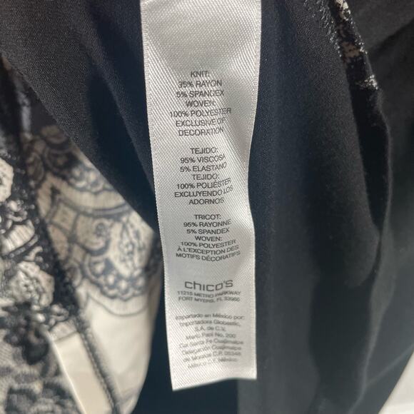 Chico's Blouse Tops Women's Size 2 Large Lace Printed Block Pattern Woven Aztec - Picture 7 of 8